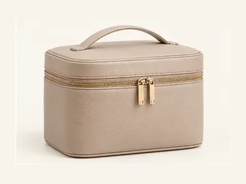 custom makeup train case